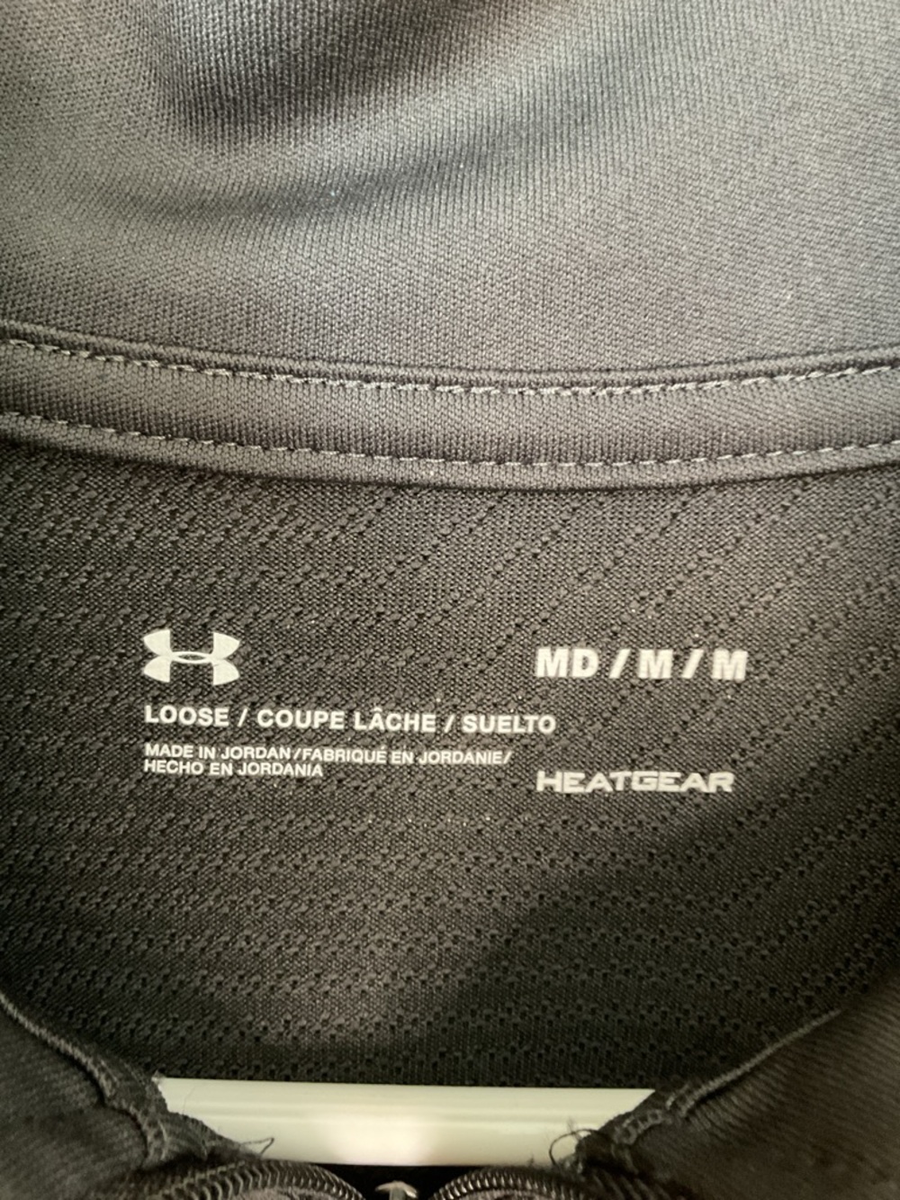 Under Armour Men’s Charcoal Black Half-Zip Heat Gear Loose Pullover - Picture 5 of 6